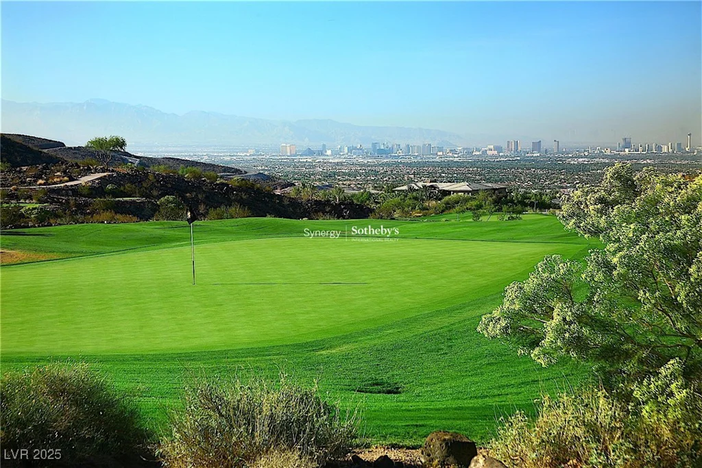 515 Rock Peak, Henderson, NV 89012
