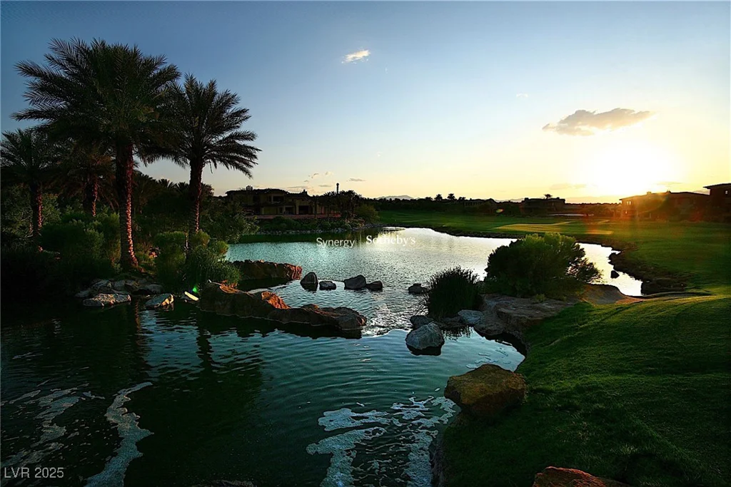 515 Rock Peak, Henderson, NV 89012