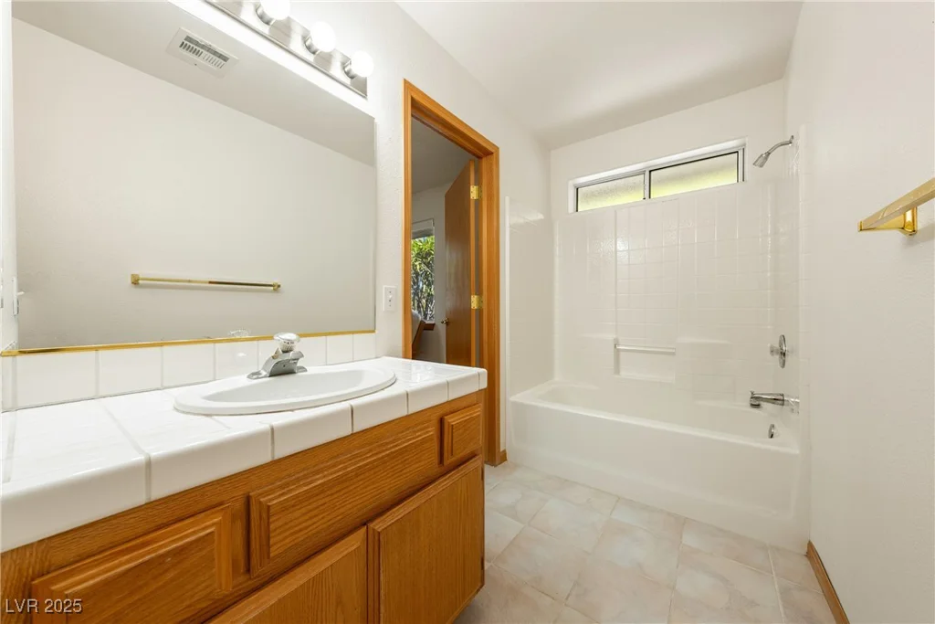2040 Tucuman, Pahrump, NV 89048