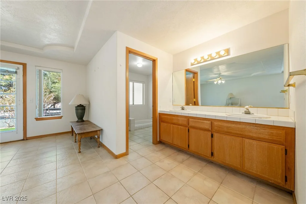 2040 Tucuman, Pahrump, NV 89048