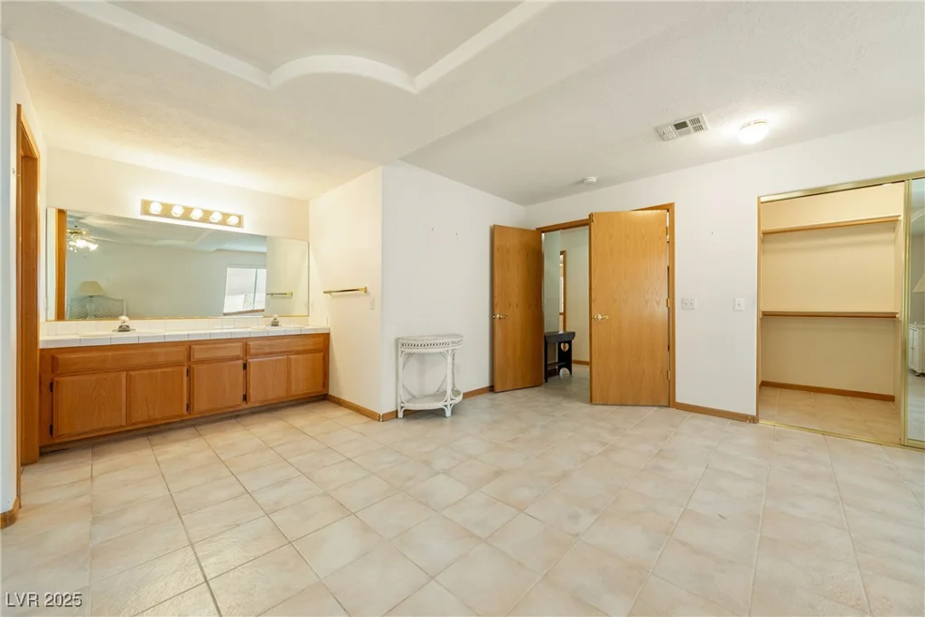 2040 Tucuman, Pahrump, NV 89048