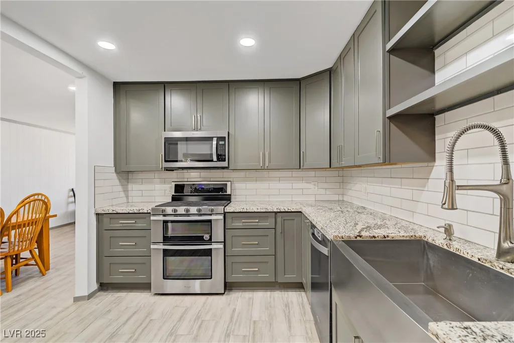 127 Magnesium, Henderson, NV 89015