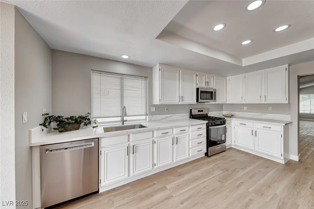 3244 Haven Beach, Las Vegas, NV 89117