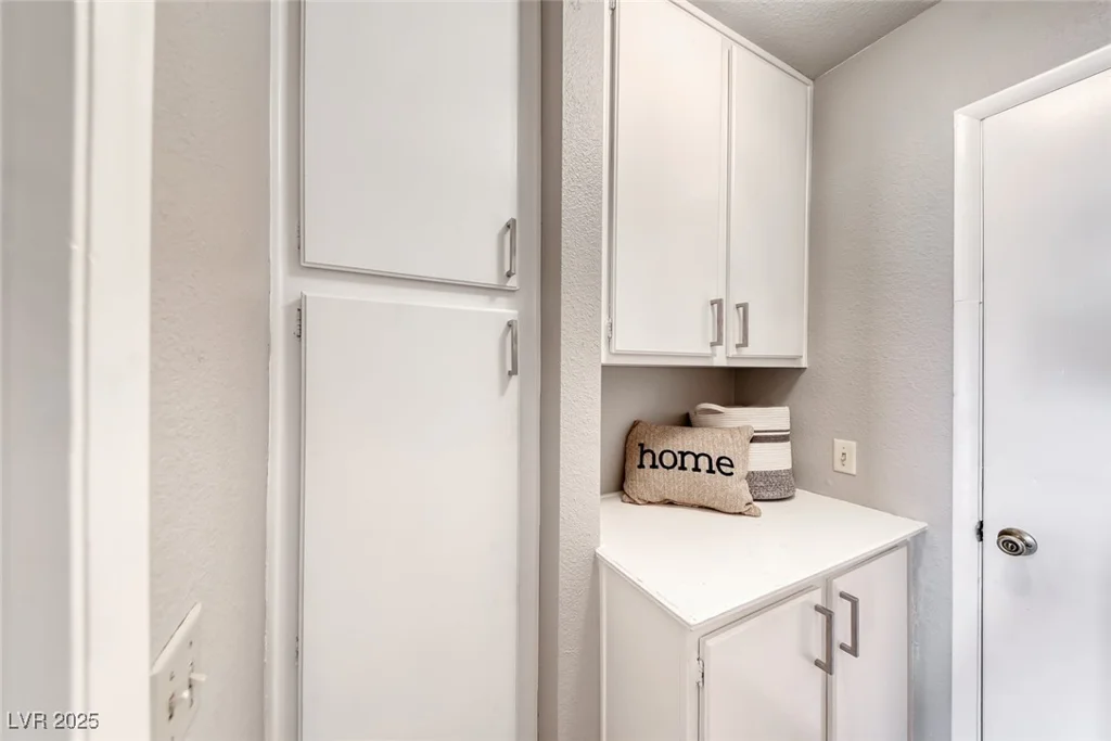 3244 Haven Beach, Las Vegas, NV 89117