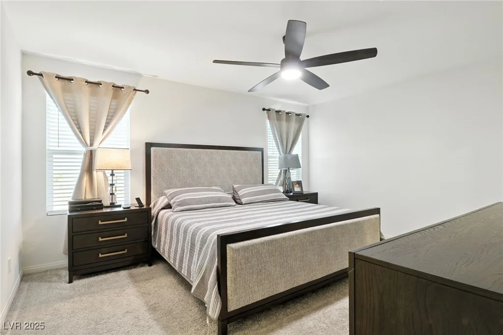 10106 Queens Pearl, Las Vegas, NV 89141