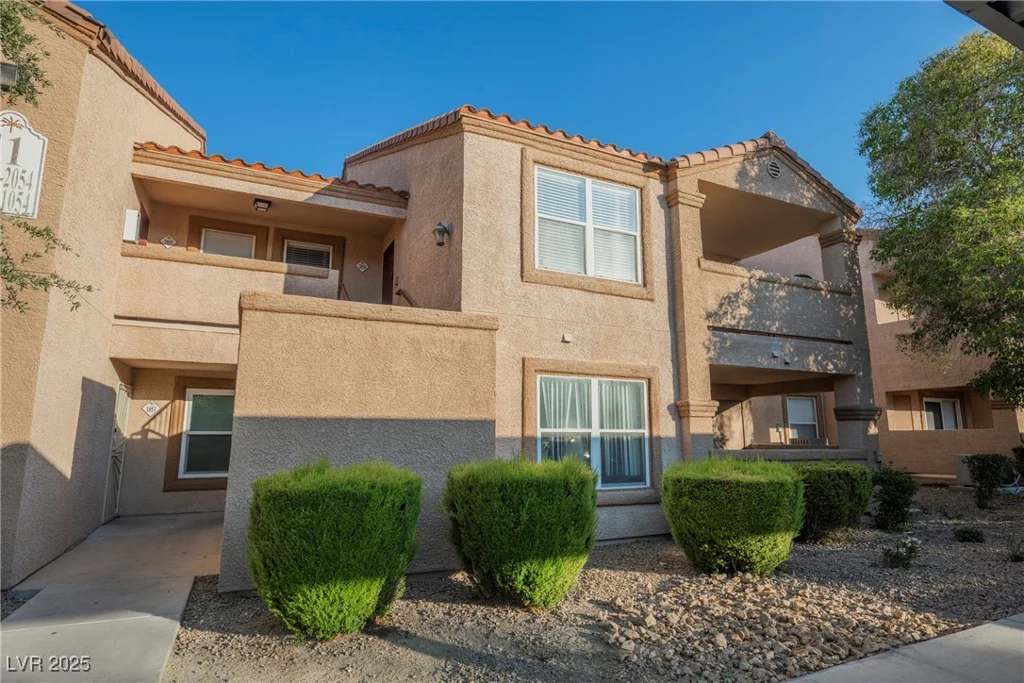 1150 Buffalo, Las Vegas, NV 89128