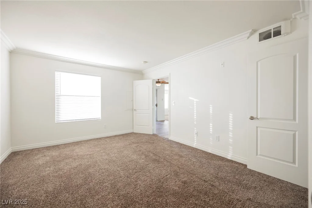 1150 Buffalo, Las Vegas, NV 89128