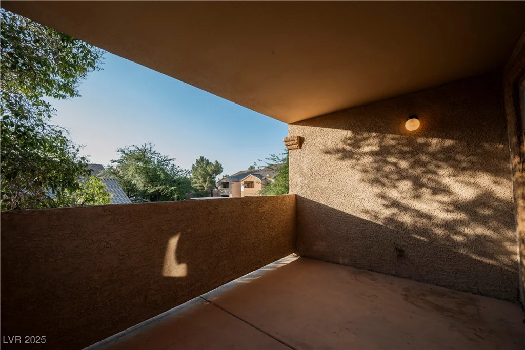 1150 Buffalo, Las Vegas, NV 89128