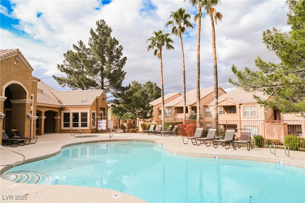 1150 Buffalo, Las Vegas, NV 89128