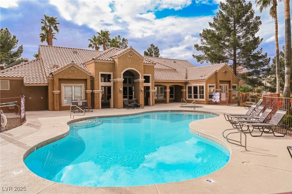 1150 Buffalo, Las Vegas, NV 89128