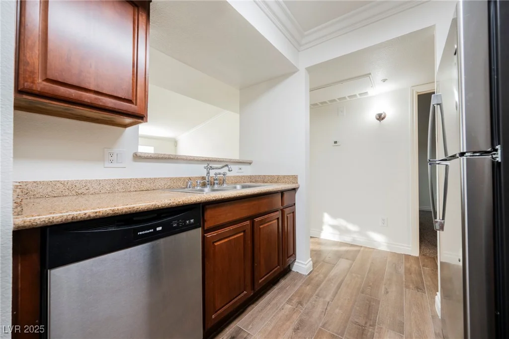 1150 Buffalo, Las Vegas, NV 89128