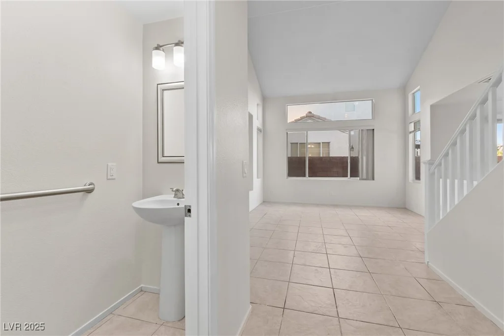 2718 Advancement, North Las Vegas, NV 89031