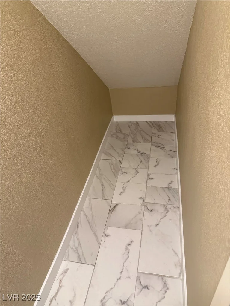 3454 Monte Carlo, Las Vegas, NV 89121