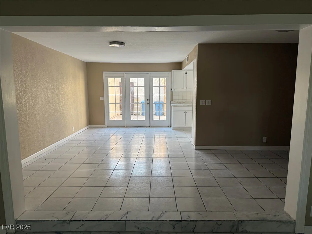 3454 Monte Carlo, Las Vegas, NV 89121