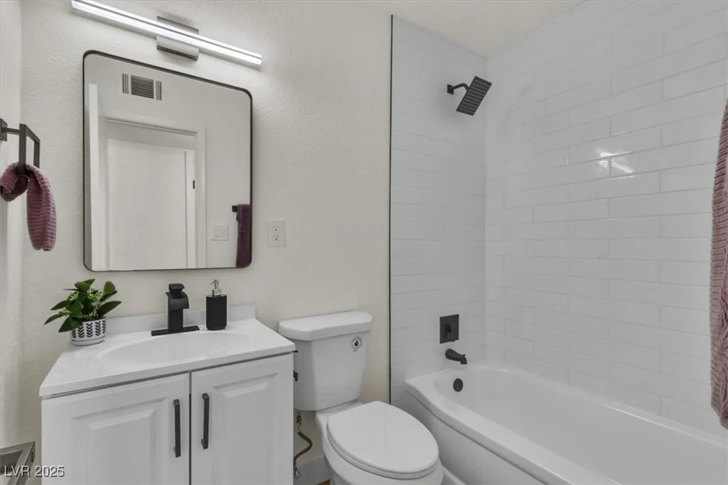 2029 Lawry, North Las Vegas, NV 89032