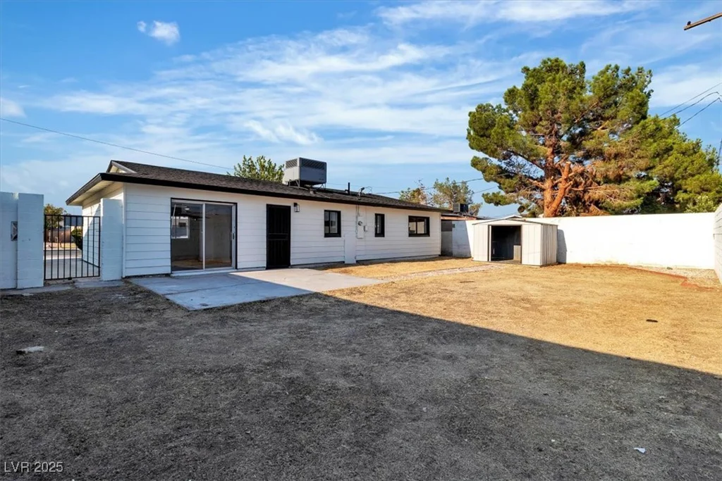 2029 Lawry, North Las Vegas, NV 89032