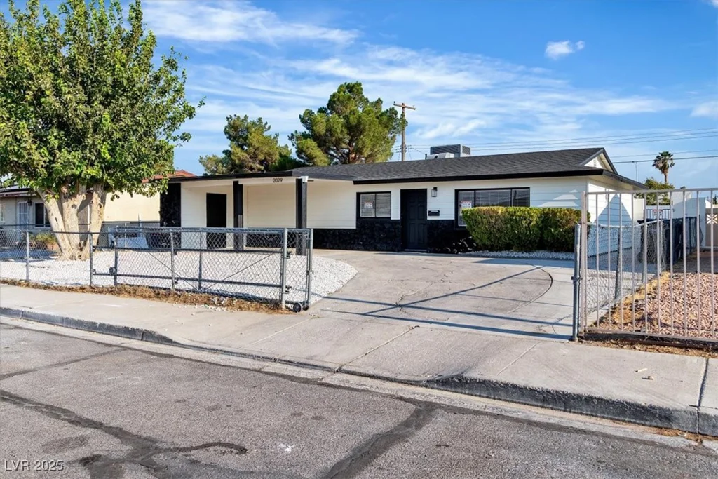 2029 Lawry, North Las Vegas, NV 89032