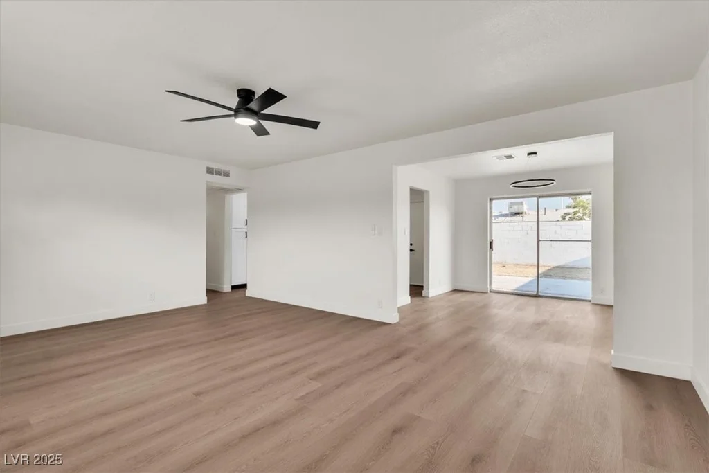 2029 Lawry, North Las Vegas, NV 89032