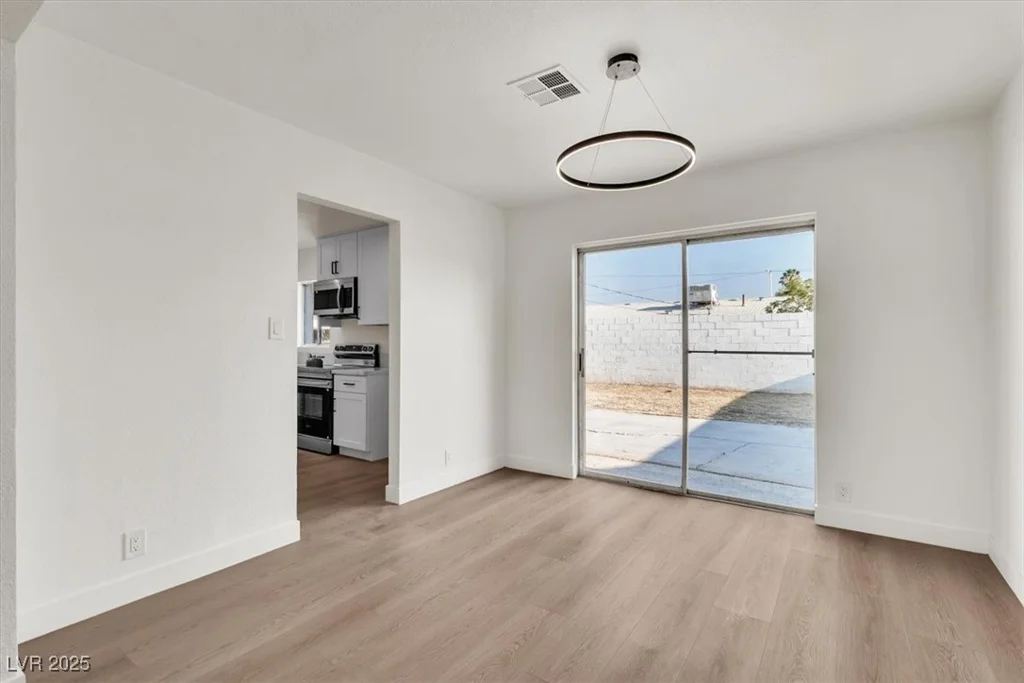 2029 Lawry, North Las Vegas, NV 89032