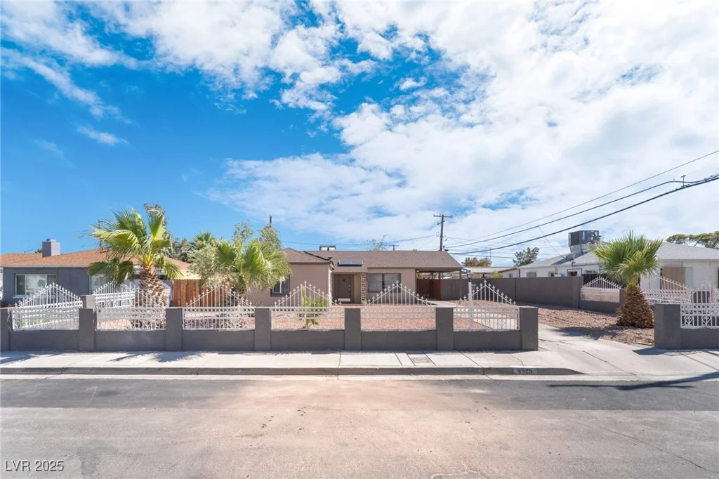 4525 Fulton, Las Vegas, NV 89107