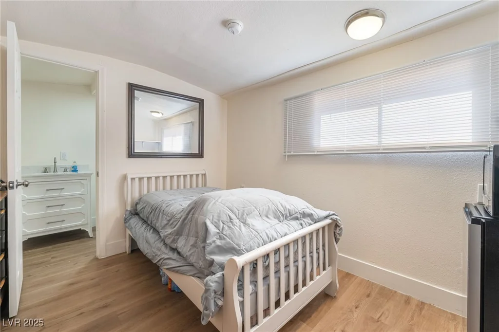 4525 Fulton, Las Vegas, NV 89107