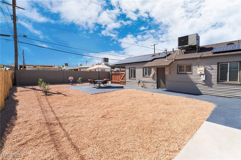 4525 Fulton, Las Vegas, NV 89107