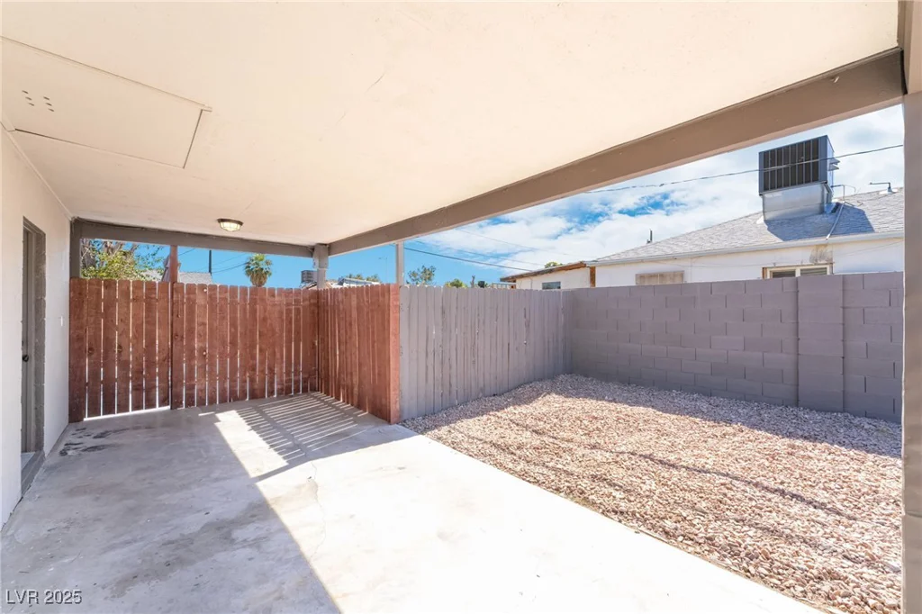 4525 Fulton, Las Vegas, NV 89107