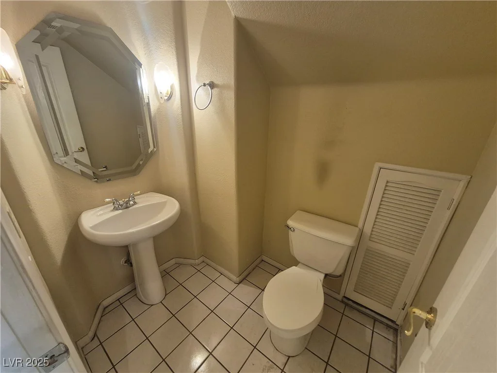 1026 Yellow Marigold, Henderson, NV 89002