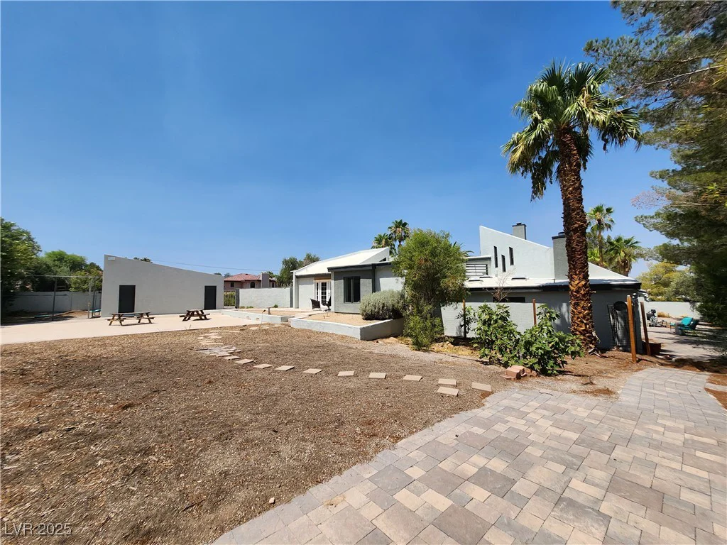 3131 Katie, Las Vegas, NV 89121