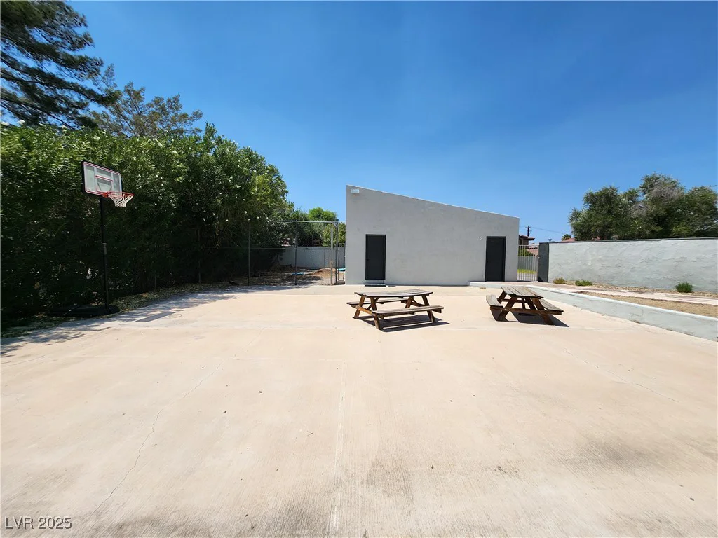 3131 Katie, Las Vegas, NV 89121