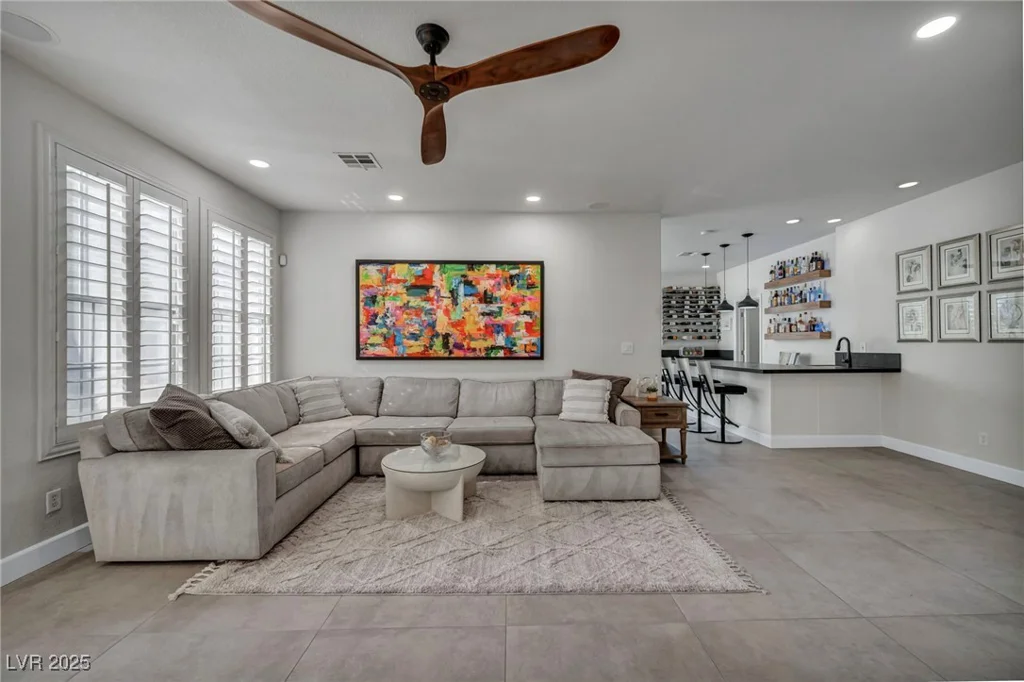 8624 Trianon, Las Vegas, NV 89145