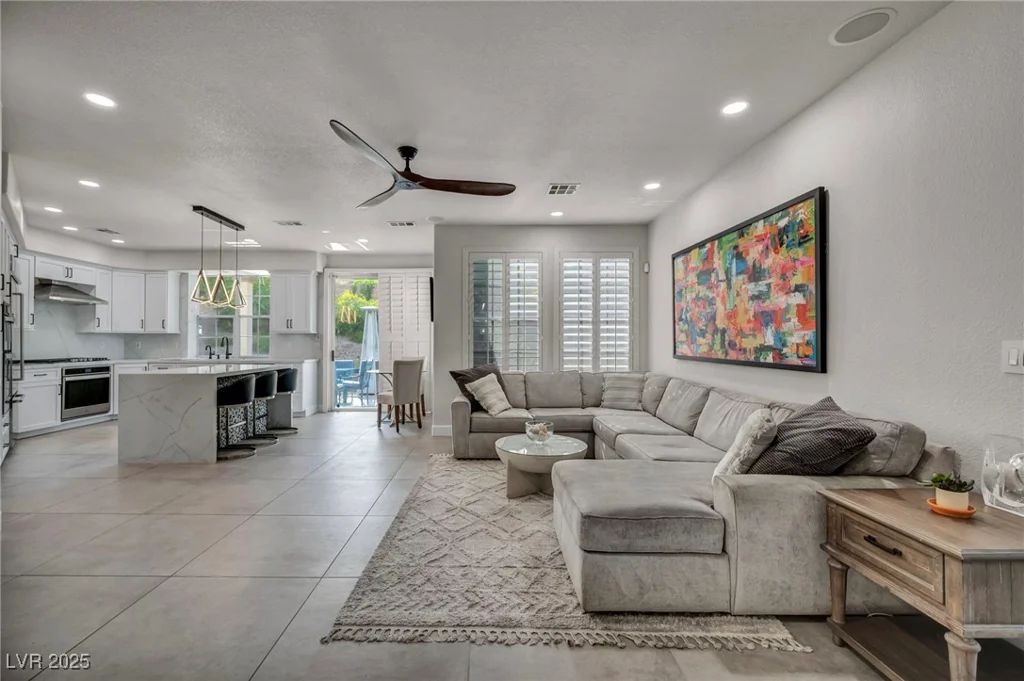 8624 Trianon, Las Vegas, NV 89145