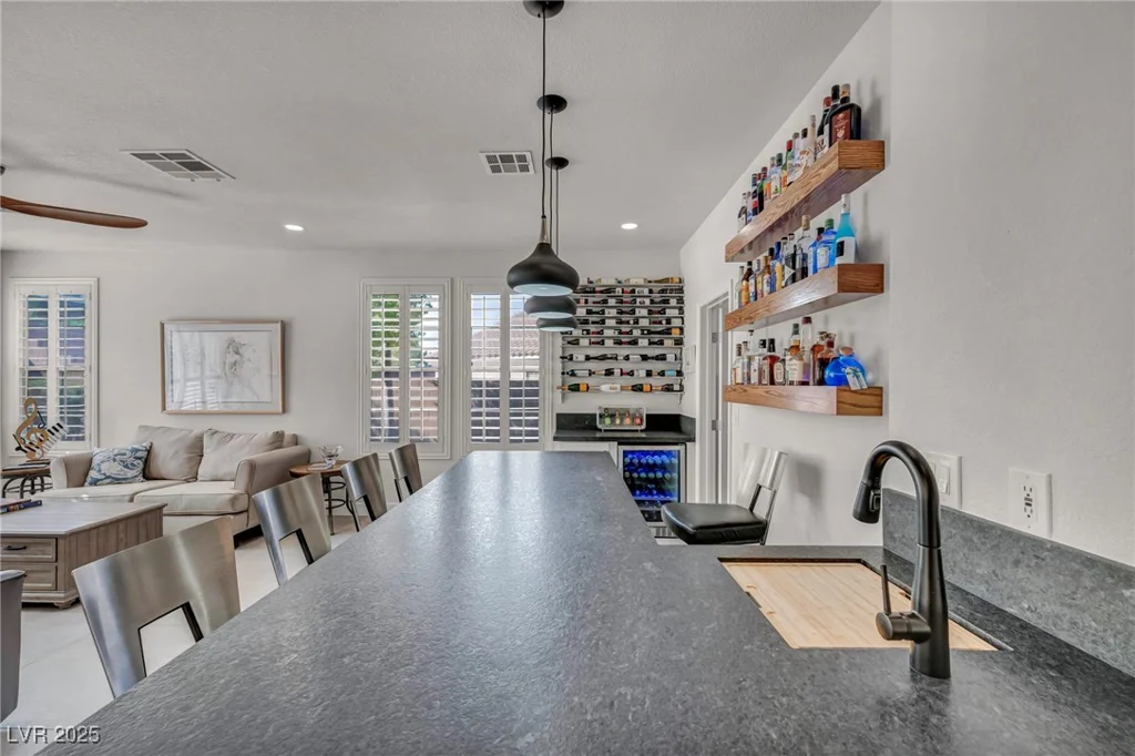 8624 Trianon, Las Vegas, NV 89145