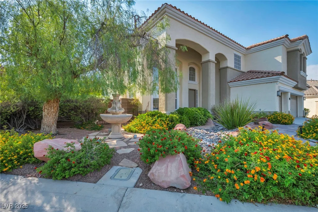 8624 Trianon, Las Vegas, NV 89145