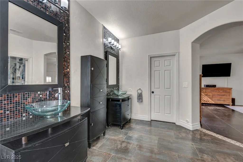 8624 Trianon, Las Vegas, NV 89145
