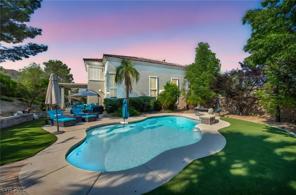 8624 Trianon, Las Vegas, NV 89145