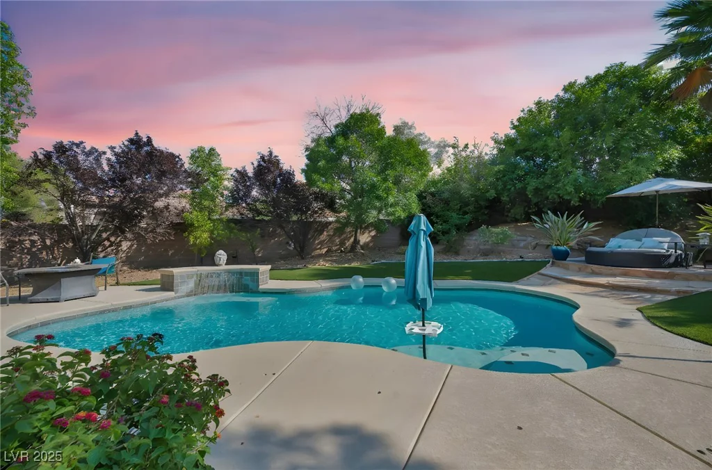 8624 Trianon, Las Vegas, NV 89145