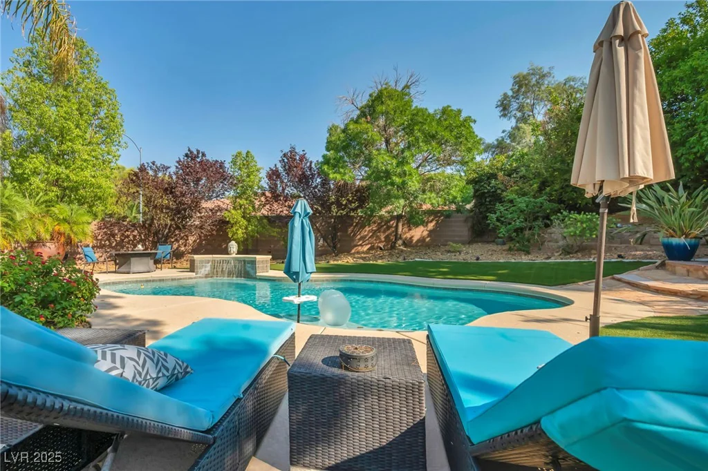 8624 Trianon, Las Vegas, NV 89145
