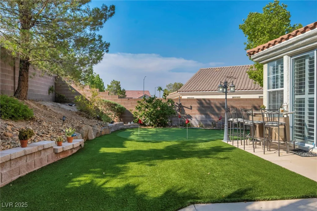 8624 Trianon, Las Vegas, NV 89145