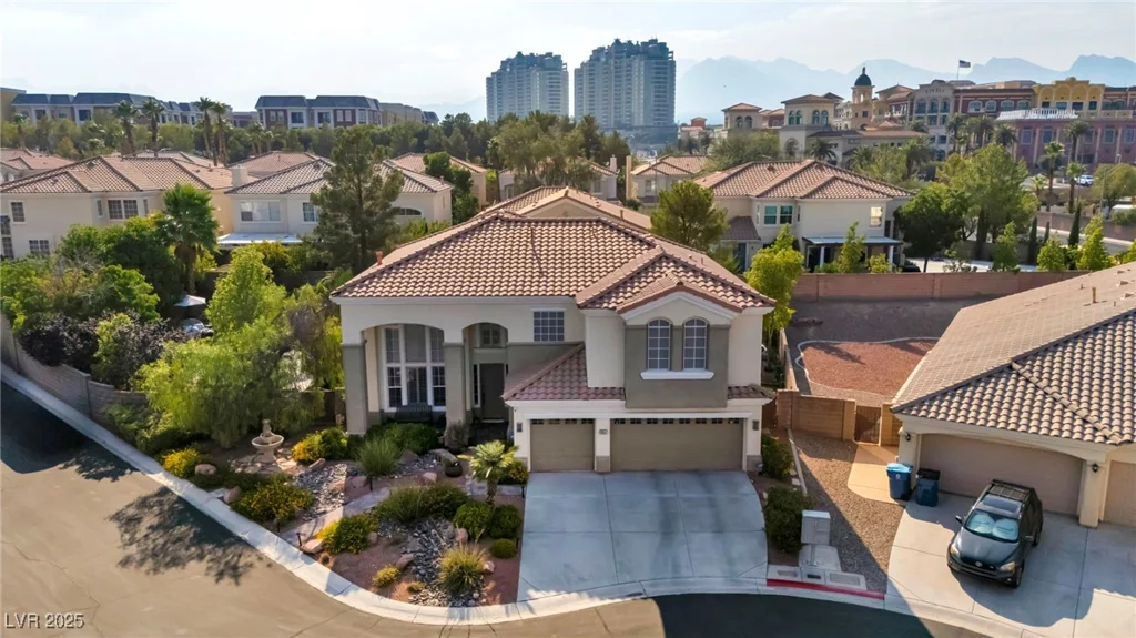 8624 Trianon, Las Vegas, NV 89145