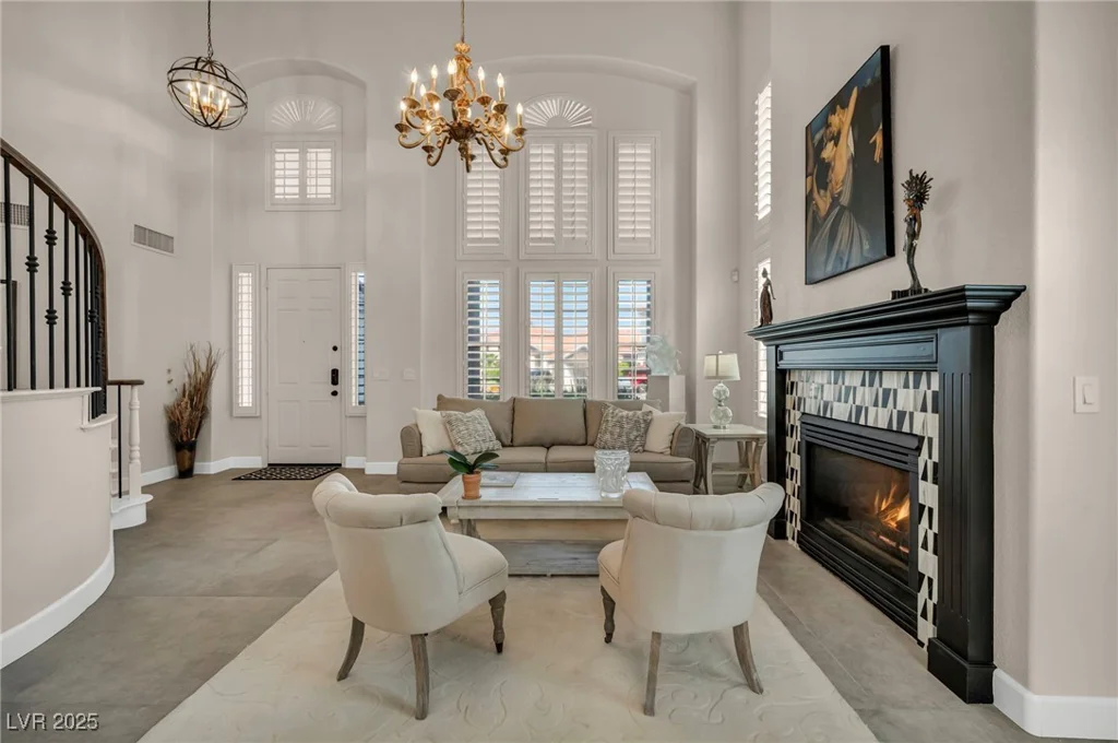 8624 Trianon, Las Vegas, NV 89145