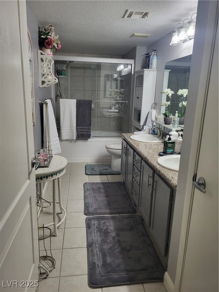 5055 Hacienda, Las Vegas, NV 89118