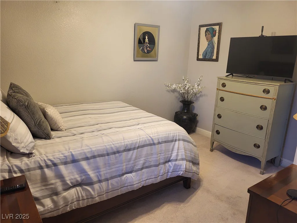 5055 Hacienda, Las Vegas, NV 89118