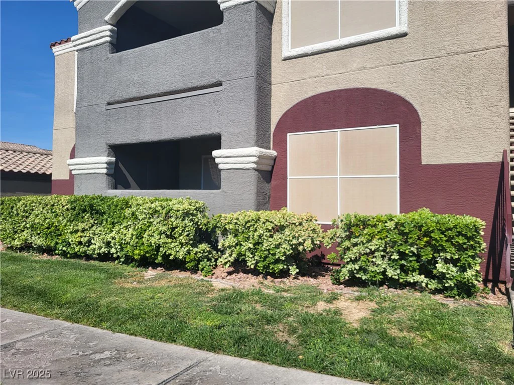5055 Hacienda, Las Vegas, NV 89118
