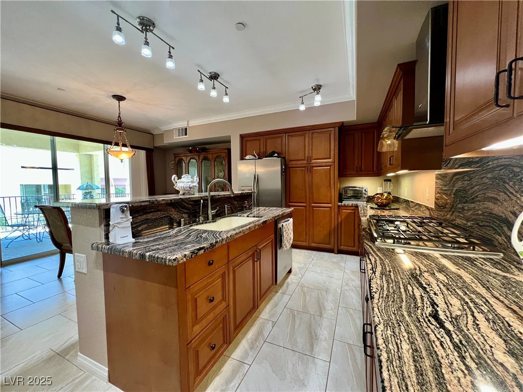 2555 Hampton, Henderson, NV 89052