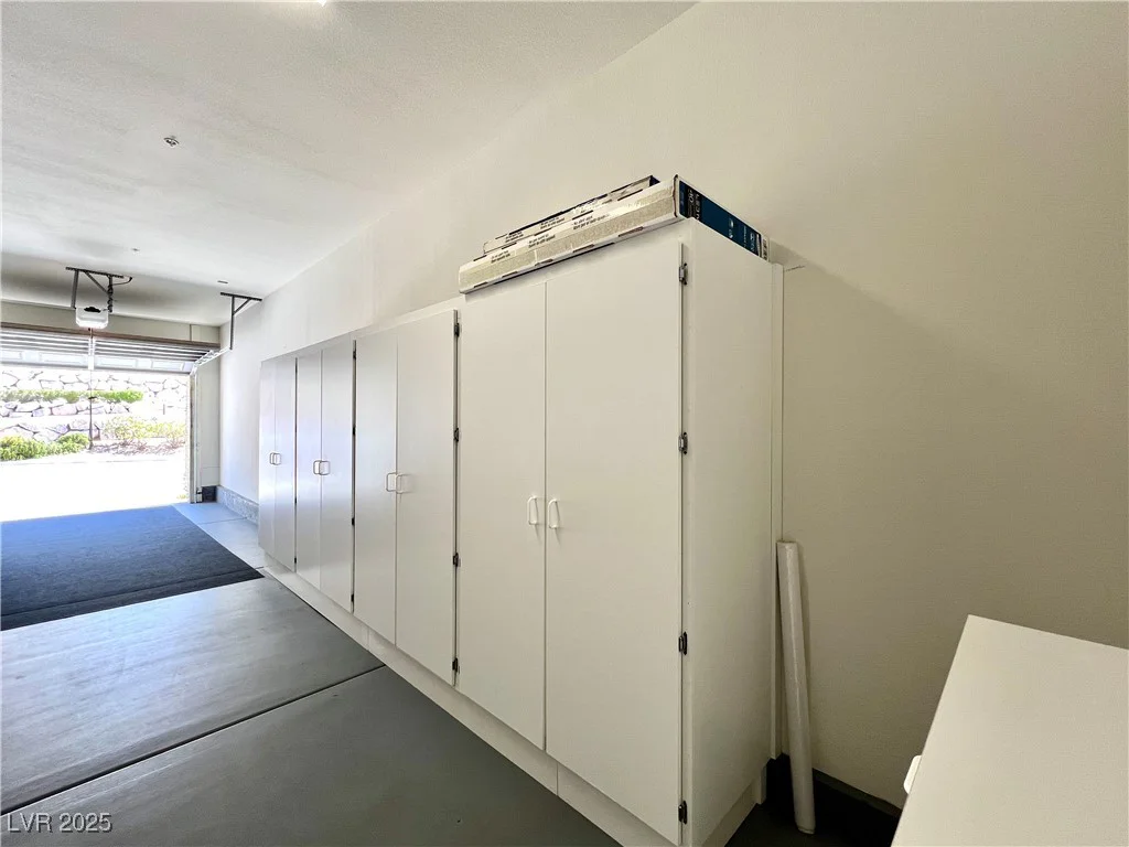 2555 Hampton, Henderson, NV 89052