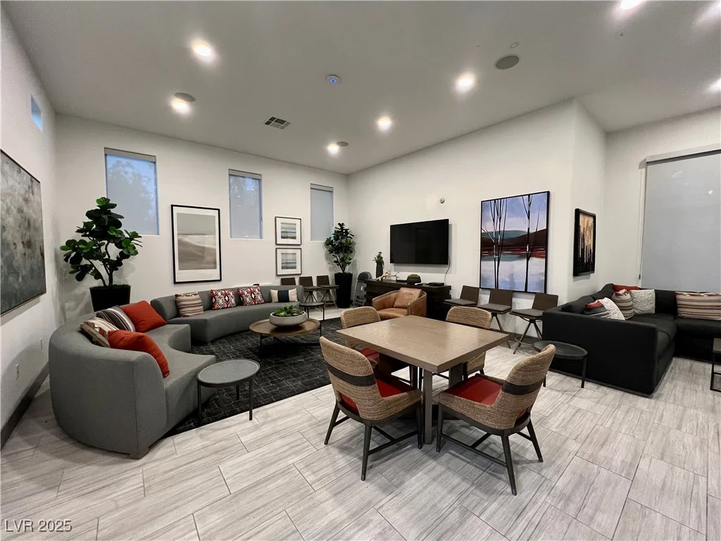 2555 Hampton, Henderson, NV 89052