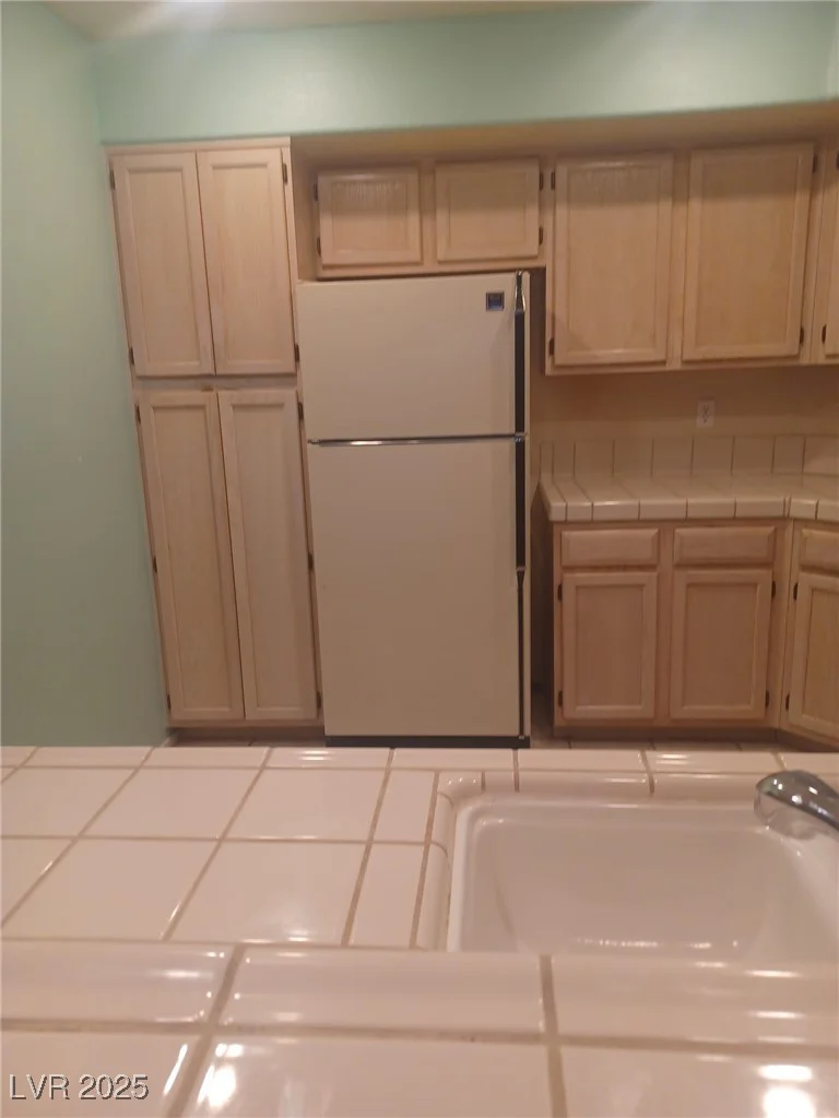 7950 FLAMINGO, Las Vegas, NV 89147