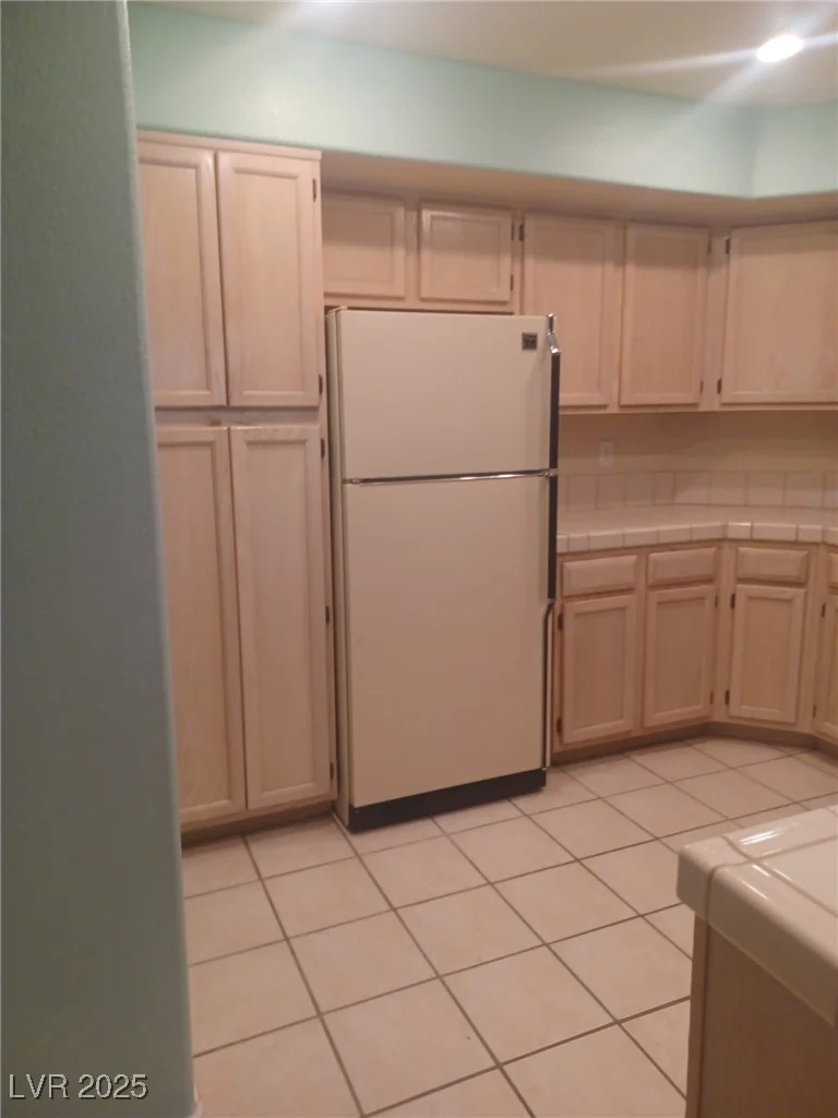 7950 FLAMINGO, Las Vegas, NV 89147