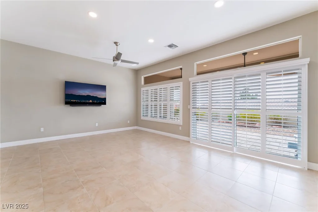 10901 Fort Valley, Las Vegas, NV 89134